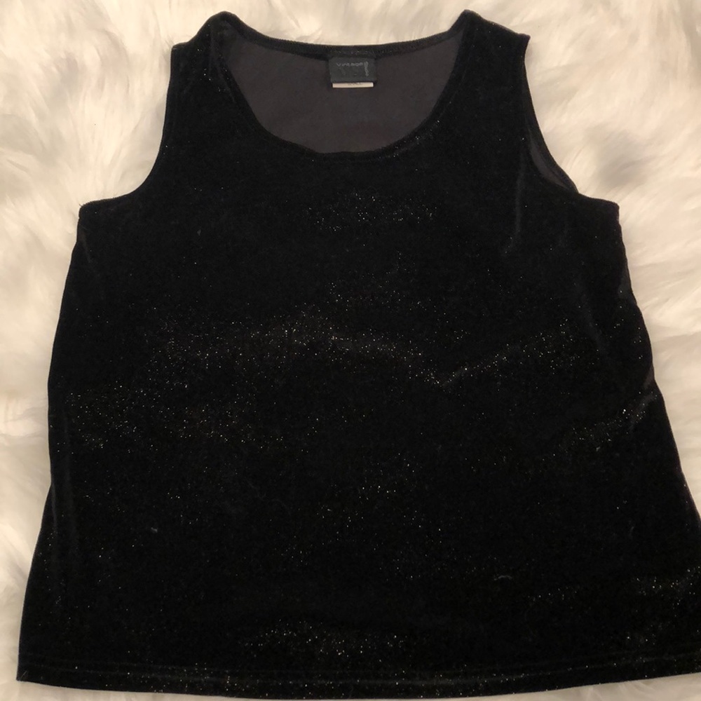 💜 woman’s shiny tank blouse